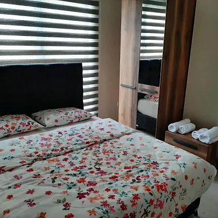 Lotus Suites アパート